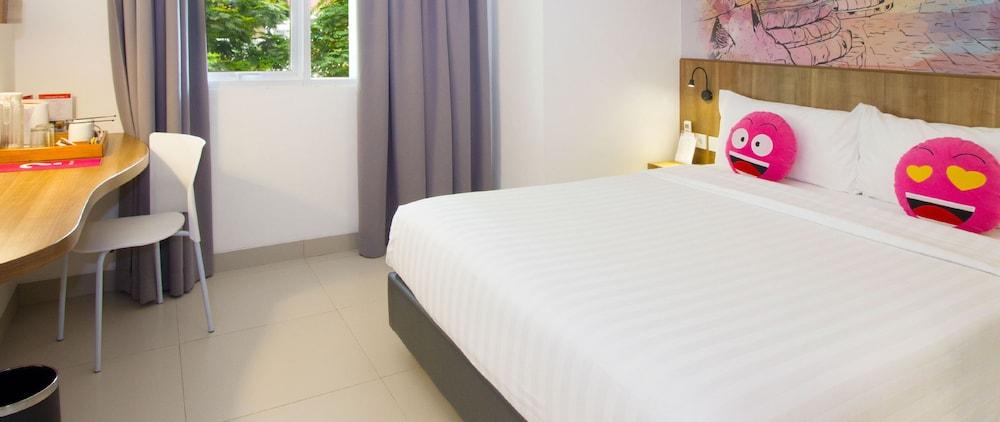 Favehotel Melawai Jakarta Exterior photo